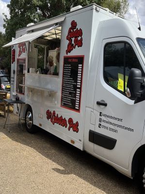 Lobster Pot van visit