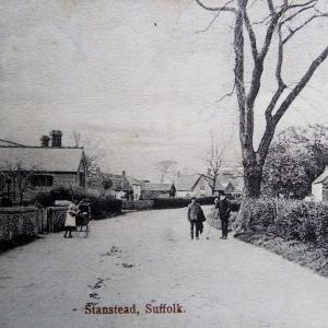 Upper Street East to West with figures